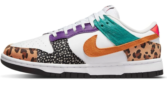 (WMNS) Nike Dunk Low SE 'Safari Mix' DN3866-100
