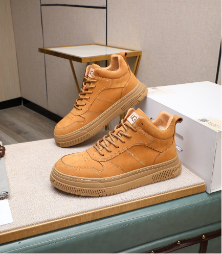 UGG High-Top Lace-Up Sneakers – Tan Suede