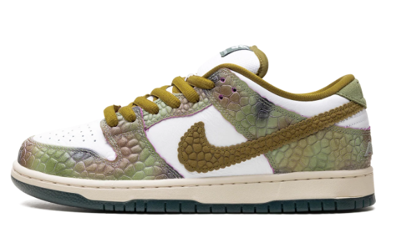 Nike SB Dunk Low "Alexis Sablone - Chameleon" - HJ3386-300