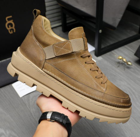 UGG Leather Low-Top Sneaker – Tan