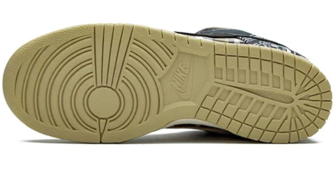 Nike SB Dunk Low Travis Scott - Black / Parachute Beige / Petra Brown