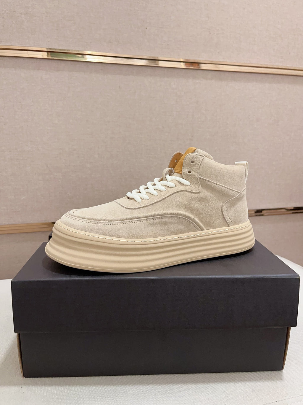 Premium Suede High-Top Platform Sneaker – Cream White