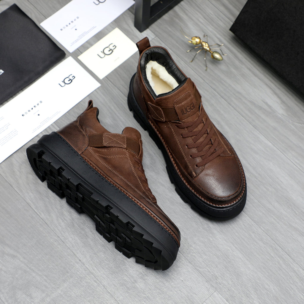 UGG Pebbled Leather Low-Top Sneaker – Chocolate Brown
