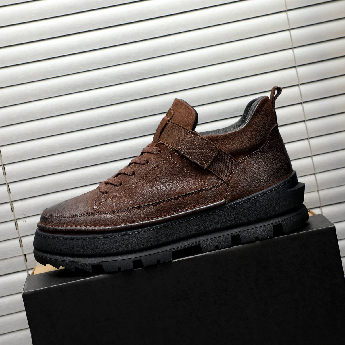 UGG Pebbled Leather Low-Top Sneaker – Chocolate Brown