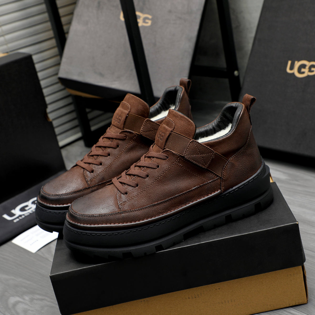 UGG Pebbled Leather Low-Top Sneaker – Chocolate Brown