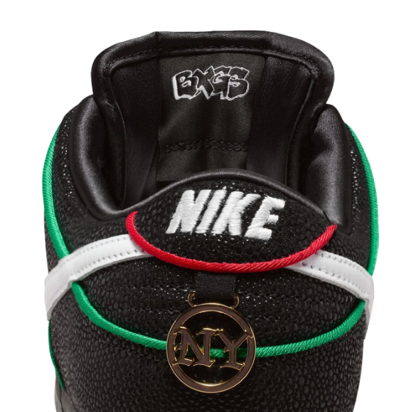 Nike SB Dunk Low Pro QS "Black/White - Challenge Red"