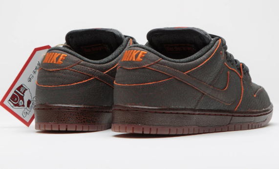 Nike SB Dunk Low Pro Premium "Krampus" - HV1668-001