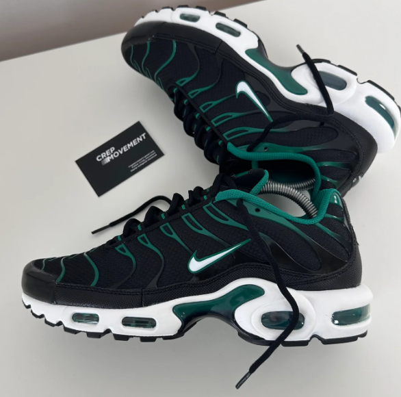 Nike Air Max Plus TN "Malachite" - Black / Malachite Green
