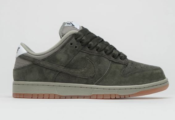 Nike SB Dunk Low Pro "Sequoia" - HJ0367-301