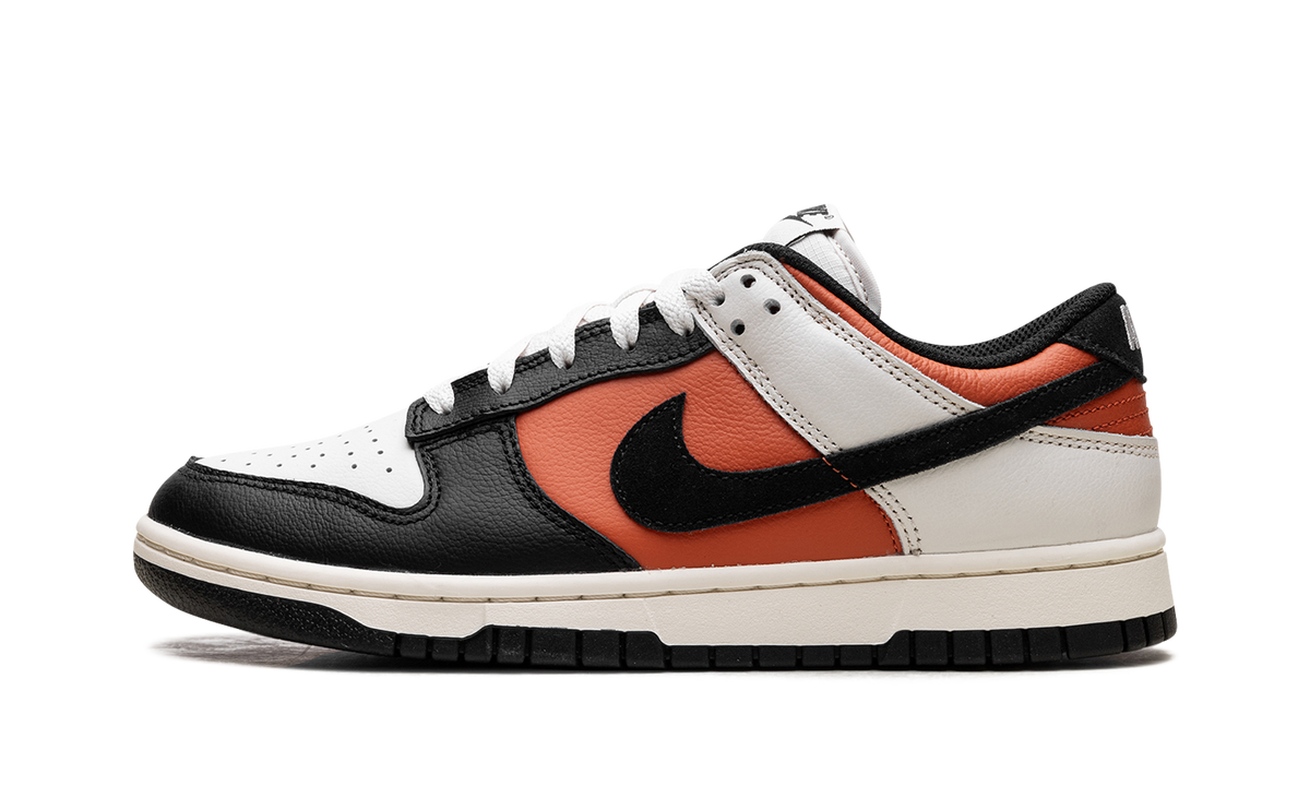 Dunk Low "Vintage Coral" HQ4988 030