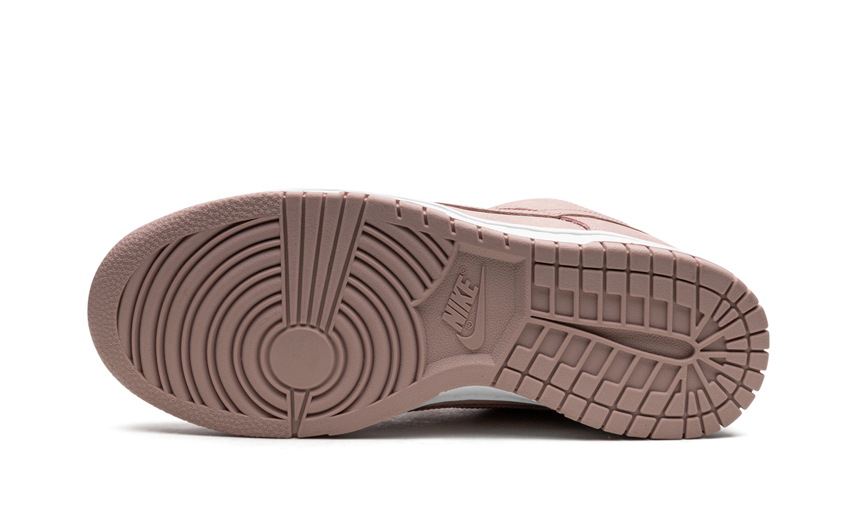 DUNK LO PRM WMNS "Pink Oxford" DV7415 600